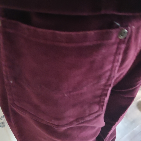 Size 10/12 burgundy outfit - Picture 4 of 4